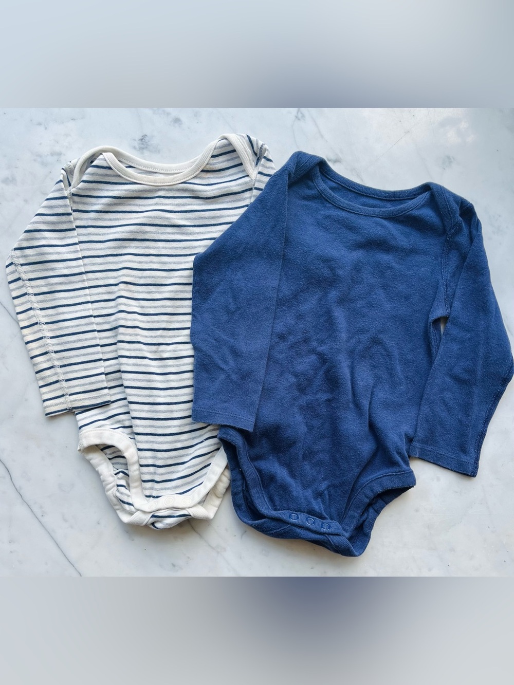 Moon & Back by Hanna Andersson Set of 2 Long Sleeve Bodysuits Blue and Stripes